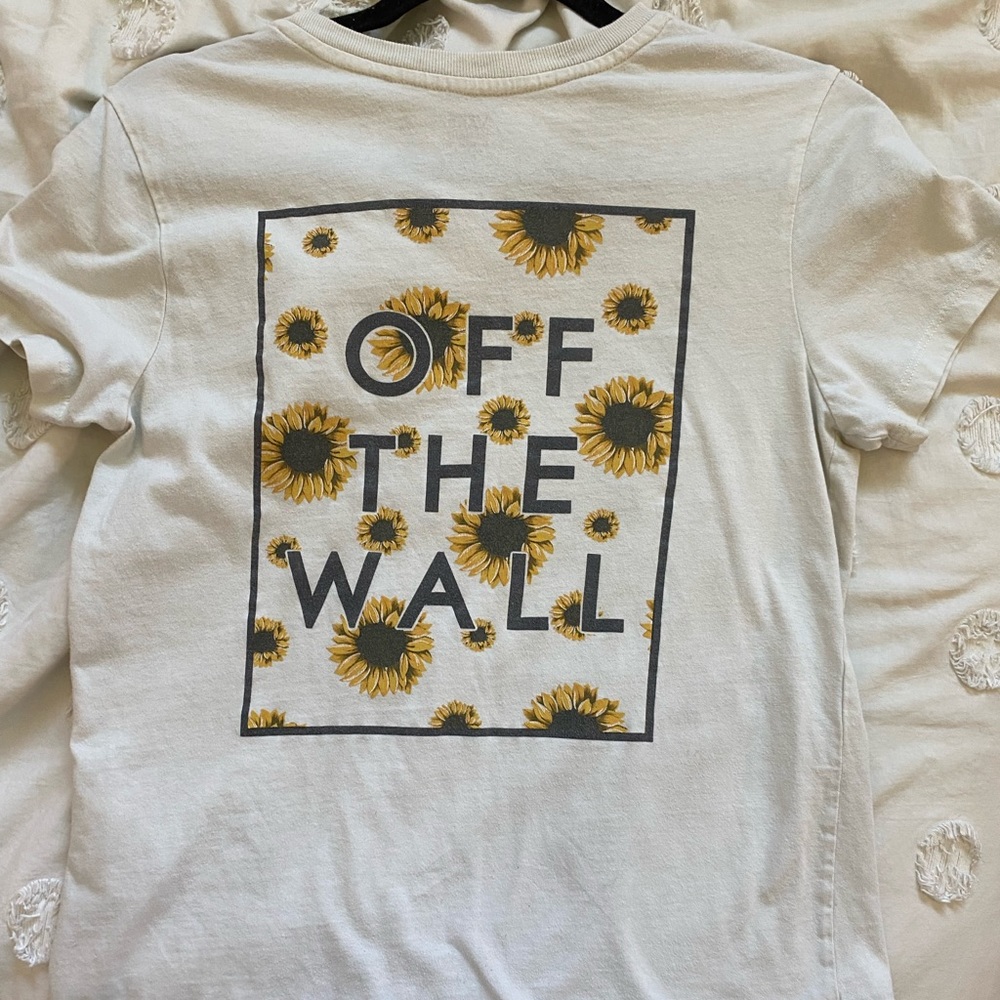 VANS off the wall sunflower tee